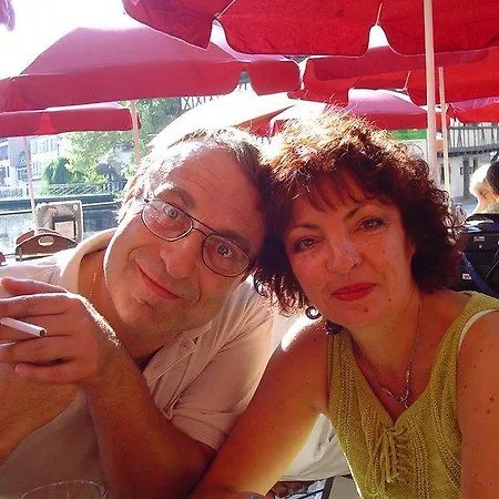 Chez Fa Et Pascal Villa Lanester Exterior photo